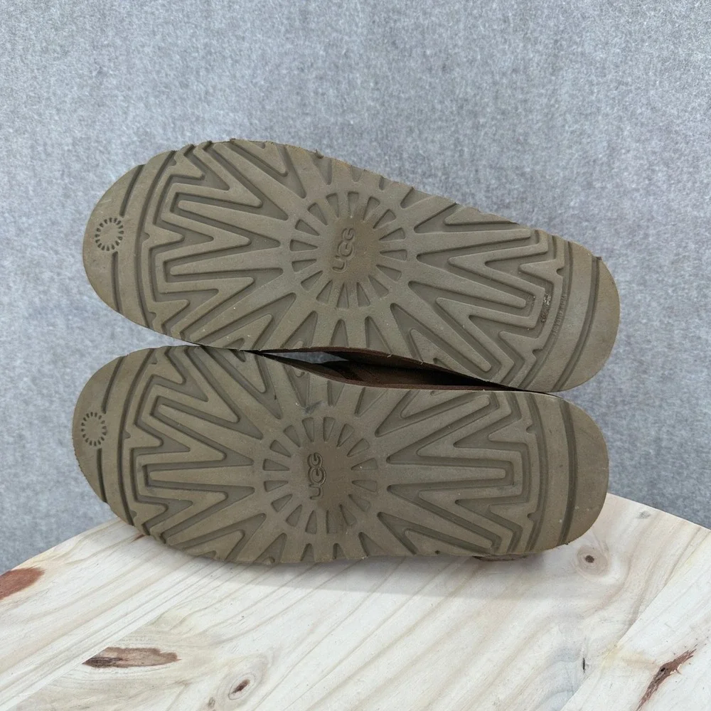 UGG Neumel Chestnut Suede Lace Up Chukka‎ Ankle Boots Mens 11